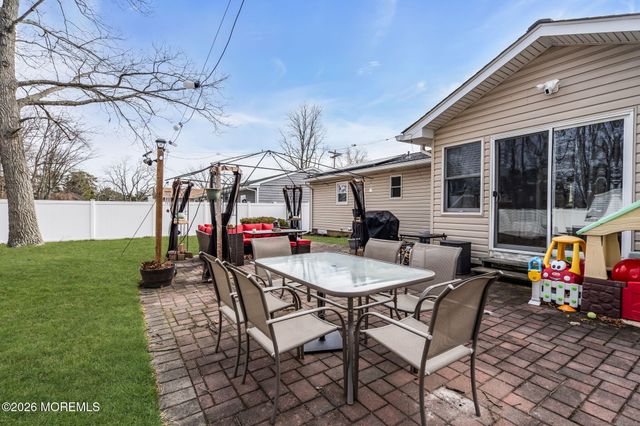 265 Vermont Drive, Brick, NJ 08723