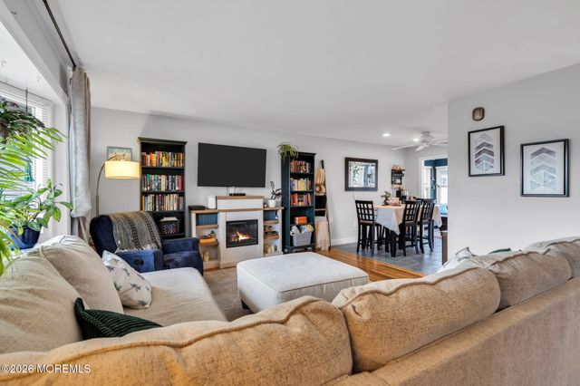 265 Vermont Drive, Brick, NJ 08723