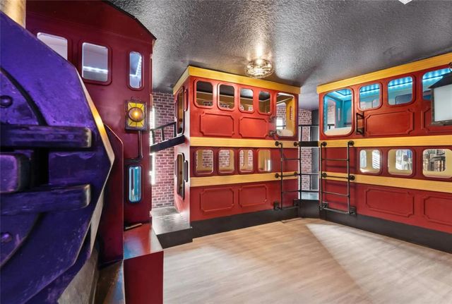 1513 MULLIGAN BOULEVARD, Davenport, FL 33896