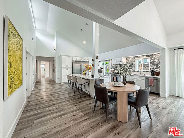 3536 Malibu Country Drive, Malibu, CA 90265