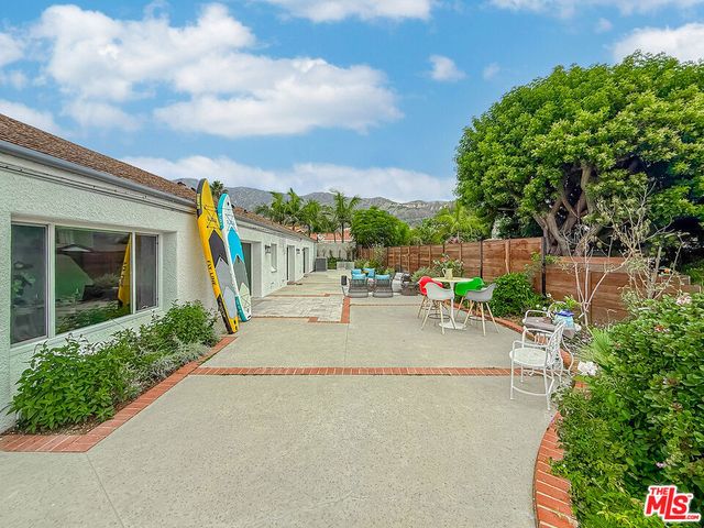 3536 Malibu Country Drive, Malibu, CA 90265