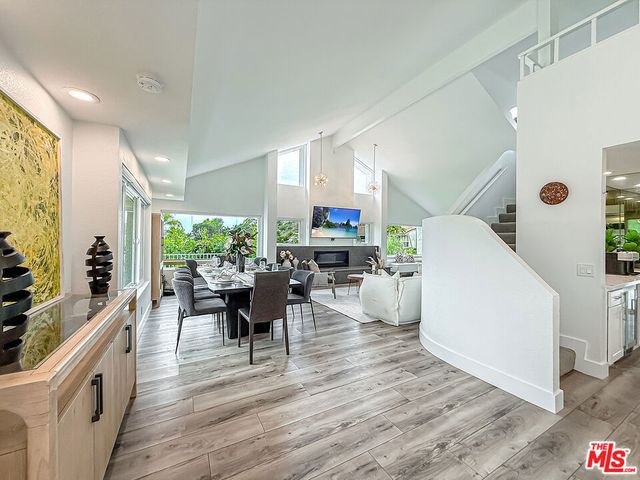 3536 Malibu Country Drive, Malibu, CA 90265