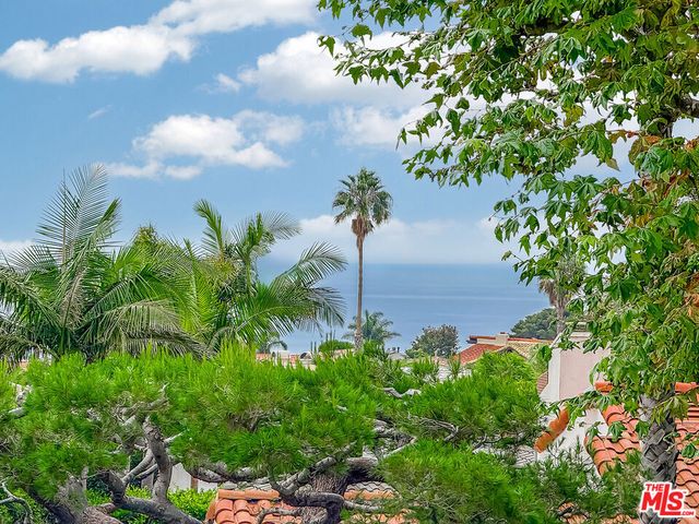 3536 Malibu Country Drive, Malibu, CA 90265