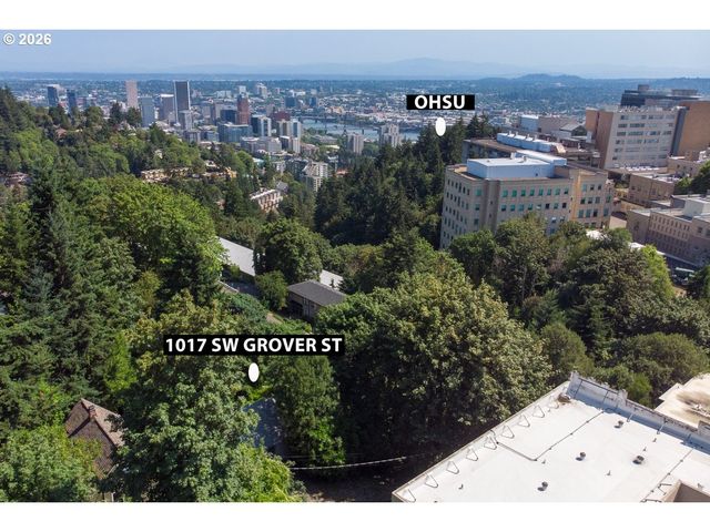 1017 Sw GROVER St, Portland, OR 97239