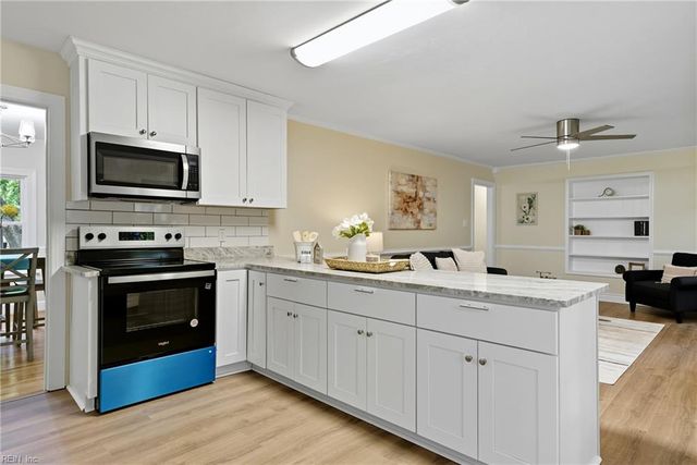 1625 Hydenwood CRES, Chesapeake, VA 23321