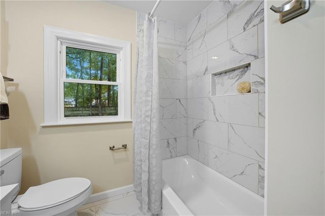 1625 Hydenwood CRES, Chesapeake, VA 23321
