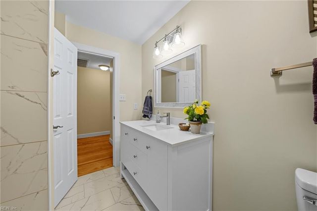 1625 Hydenwood CRES, Chesapeake, VA 23321