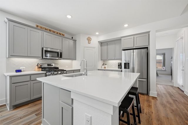 3808 Sky Drive, Sherman, TX 75090