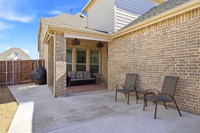 3808 Sky Drive, Sherman, TX 75090