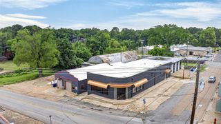 112 E Goliad Avenue, Crockett, TX 75835