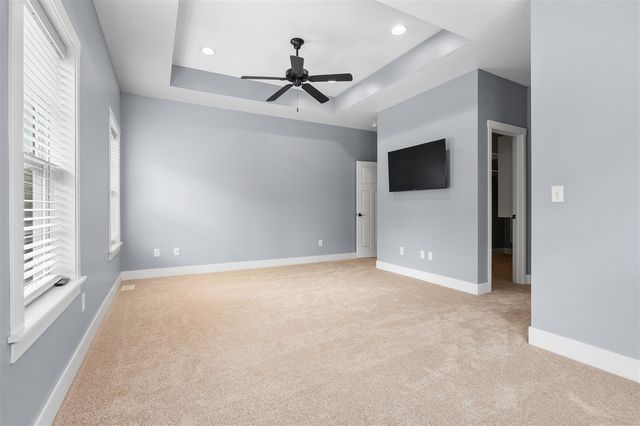 5730 Summerset Woods Drive, Alto, MI 49302