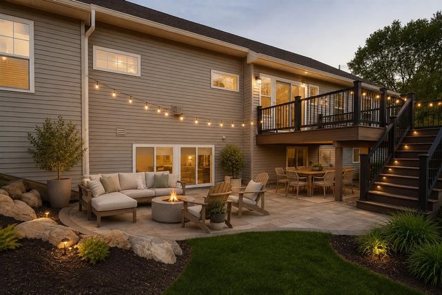 5730 Summerset Woods Drive, Alto, MI 49302