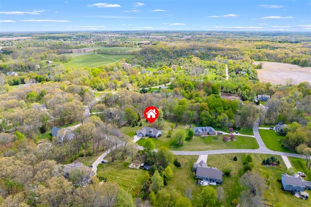 5730 Summerset Woods Drive, Alto, MI 49302