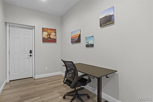 3637 S Compton Avenue, St Louis, MO 63118