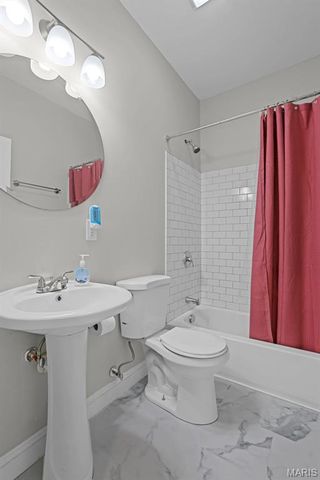 3637 S Compton Avenue, St Louis, MO 63118