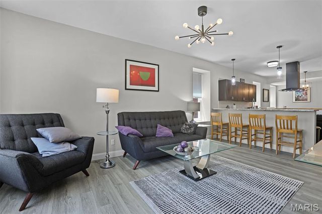 3637 S Compton Avenue, St Louis, MO 63118