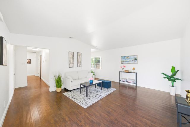 5700 48th Ave, Sacramento, CA 95823
