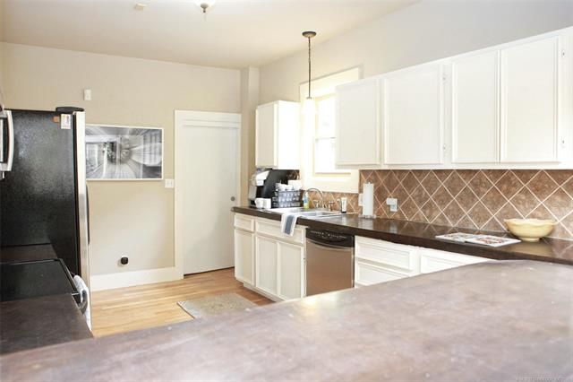 1303 E 17th Place, Tulsa, OK 74120