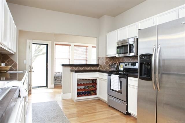 1303 E 17th Place, Tulsa, OK 74120