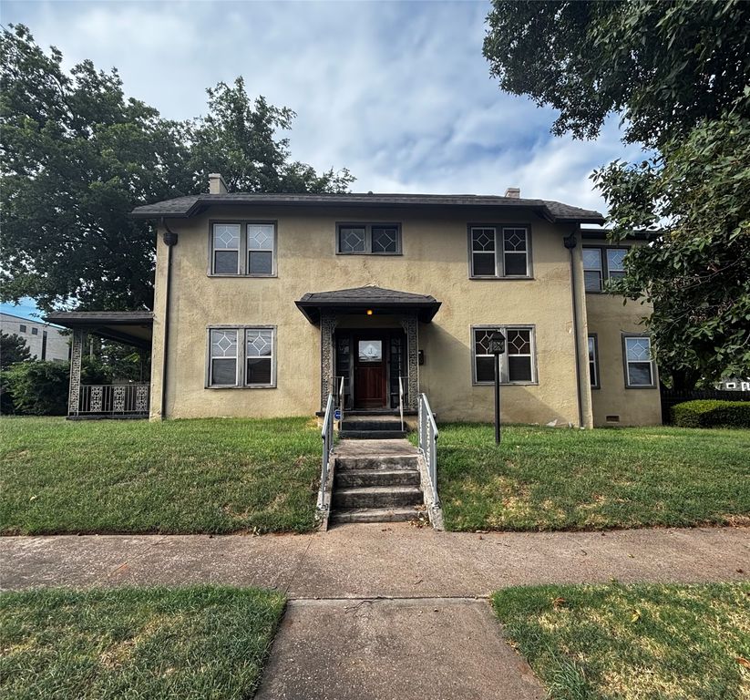 1303 E 17th Place, Tulsa, OK 74120