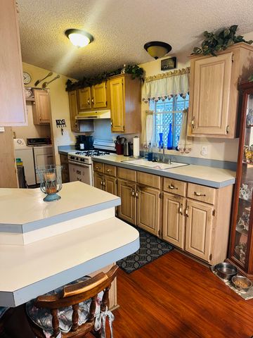 5505 W Tulare Avenue 337, Visalia, CA 93277