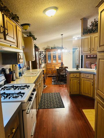 5505 W Tulare Avenue 337, Visalia, CA 93277