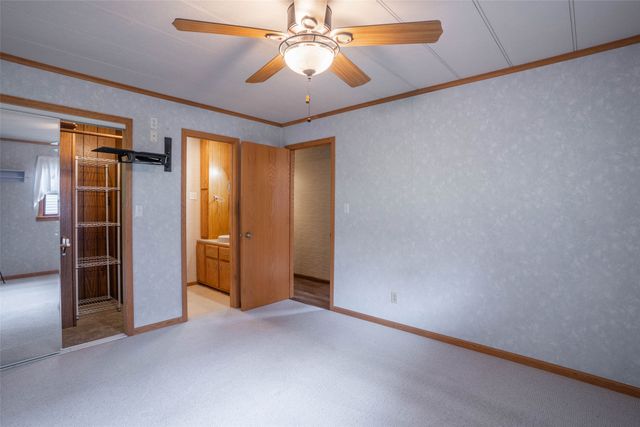 1429 W 1st Street, Pella, IA 50219