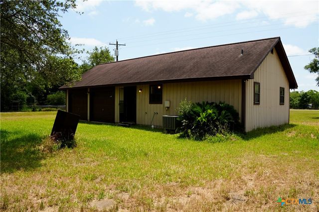 523 Blake Street, Victoria, TX 77905