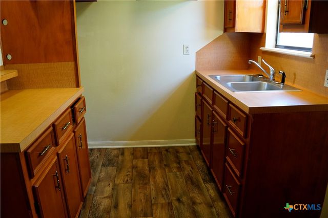 523 Blake Street, Victoria, TX 77905