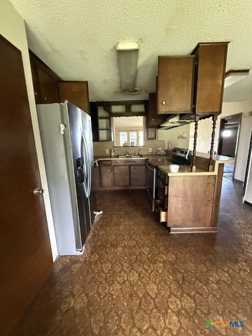 523 Blake Street, Victoria, TX 77905