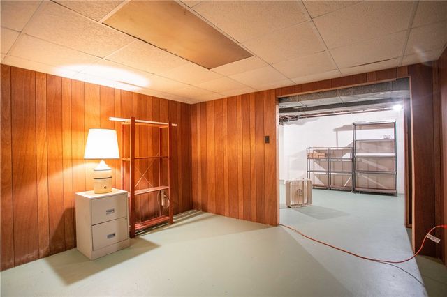 104 Appletree Drive, Brighton Twp, PA 15009