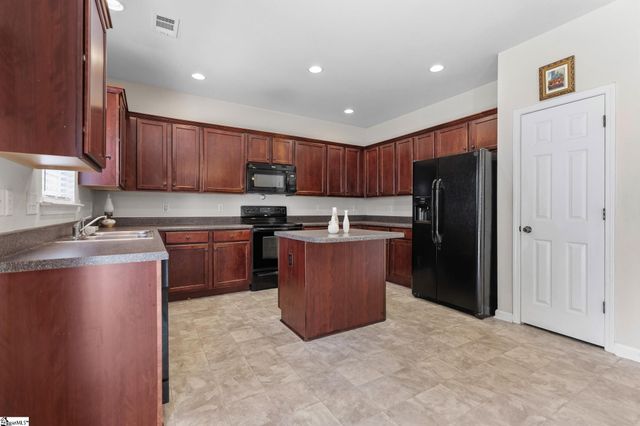 38 Golden Acre Court, Simpsonville, SC 29681