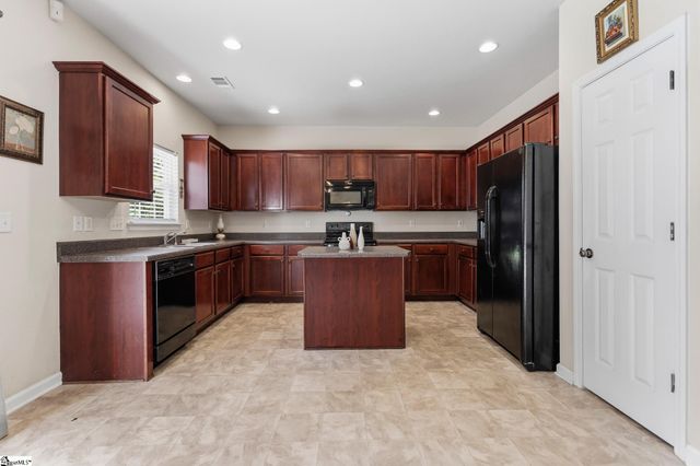 38 Golden Acre Court, Simpsonville, SC 29681