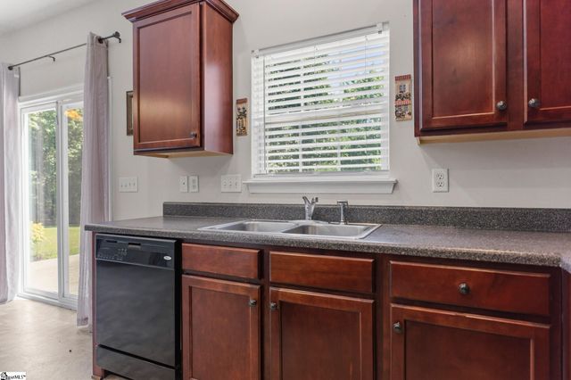 38 Golden Acre Court, Simpsonville, SC 29681