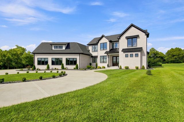 140 Cave Run Boulevard, Versailles, KY 40383