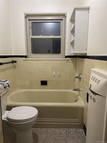 4017 194th Street 1R, Bayside, NY 11358