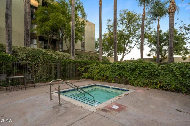 898 Temple Terrace 315, Los Angeles, CA 90042