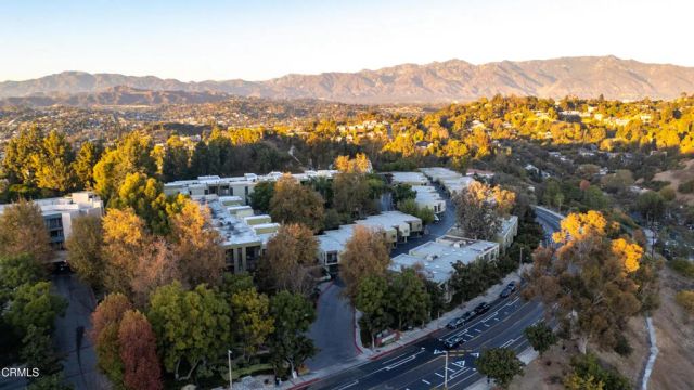 898 Temple Terrace 315, Los Angeles, CA 90042