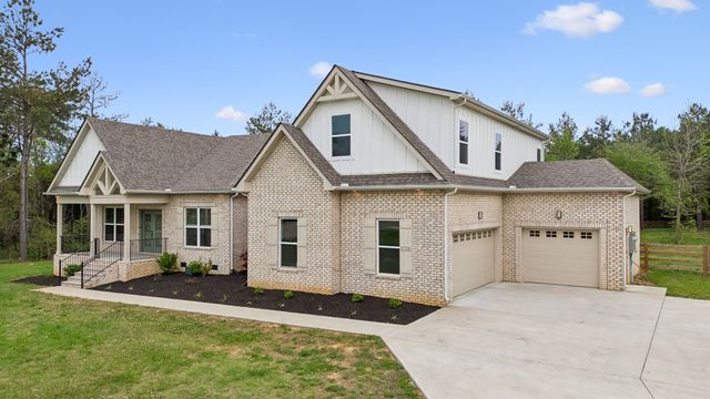8708 Newtown Rd, Rockvale, TN 37153