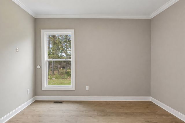 8708 Newtown Rd, Rockvale, TN 37153