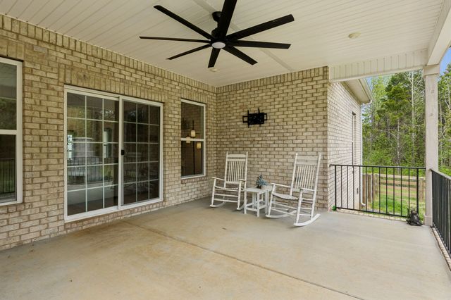 8708 Newtown Rd, Rockvale, TN 37153