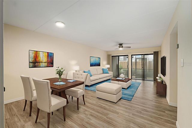 1652 SW 16TH STREET 1652, Gainesville, FL 32608