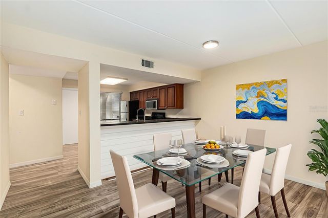 1652 SW 16TH STREET 1652, Gainesville, FL 32608