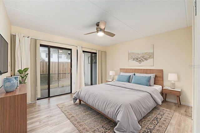 1652 SW 16TH STREET 1652, Gainesville, FL 32608