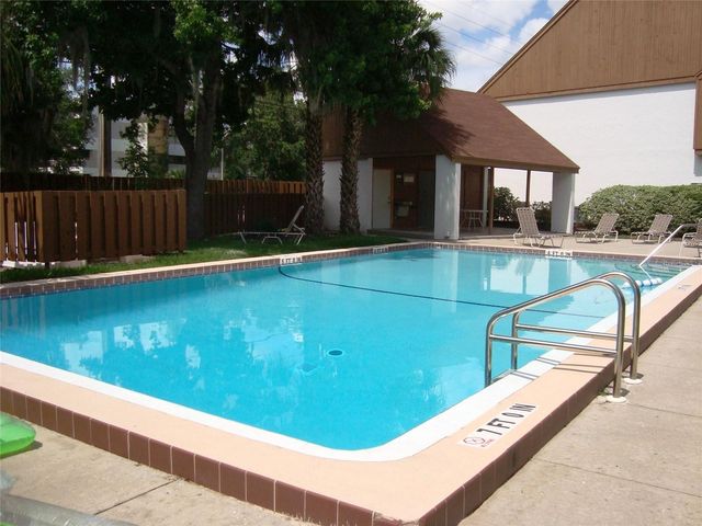 1652 SW 16TH STREET 1652, Gainesville, FL 32608