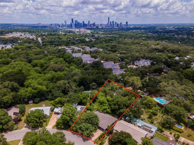 3403 Winfield DR, Austin, TX 78704