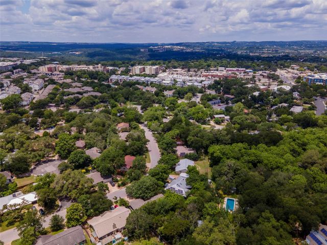 3403 Winfield DR, Austin, TX 78704