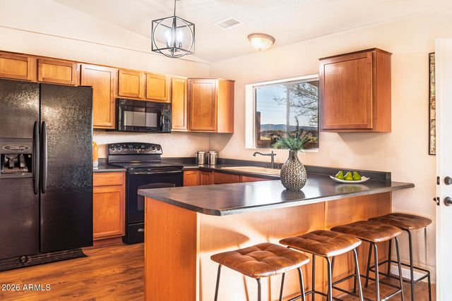 2770 S Country Hill Road, Cornville, AZ 86325