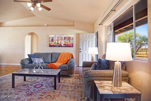 2770 S Country Hill Road, Cornville, AZ 86325