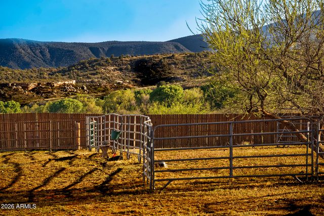 2770 S Country Hill Road, Cornville, AZ 86325